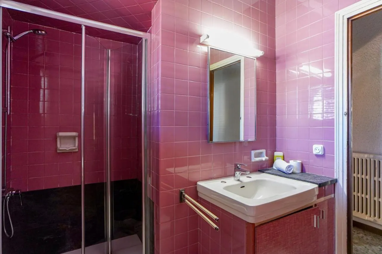 Pool House Barcelona Apartment