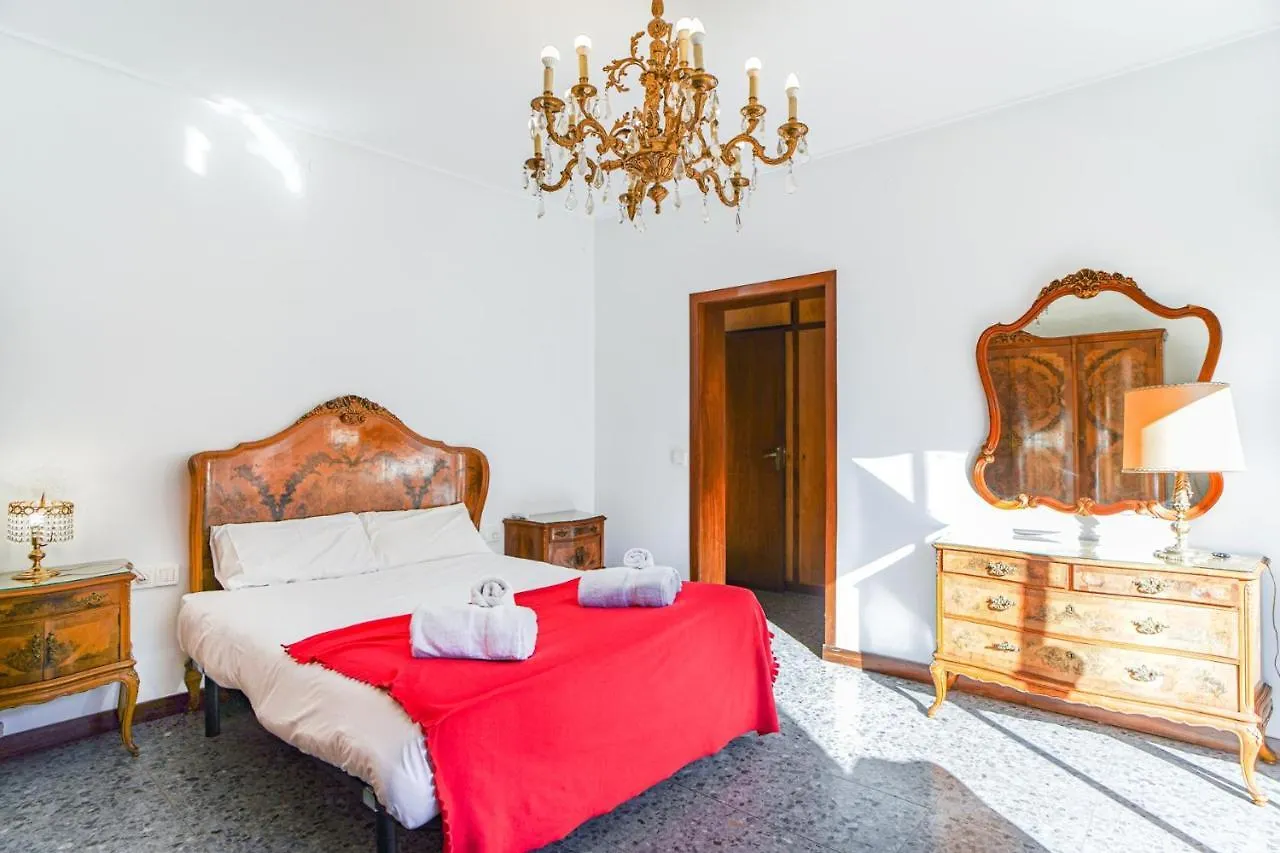 Pool House Barcelona Apartment